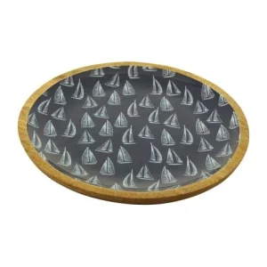 Platte Segelboote rund 27,5 cm – dekorative Servierplatte aus Mango Holz mit Emaille